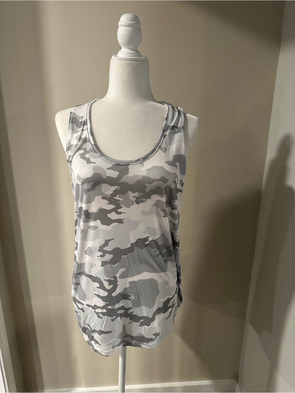 Athletic Works Gray Camo Scoop Neck Tank Top